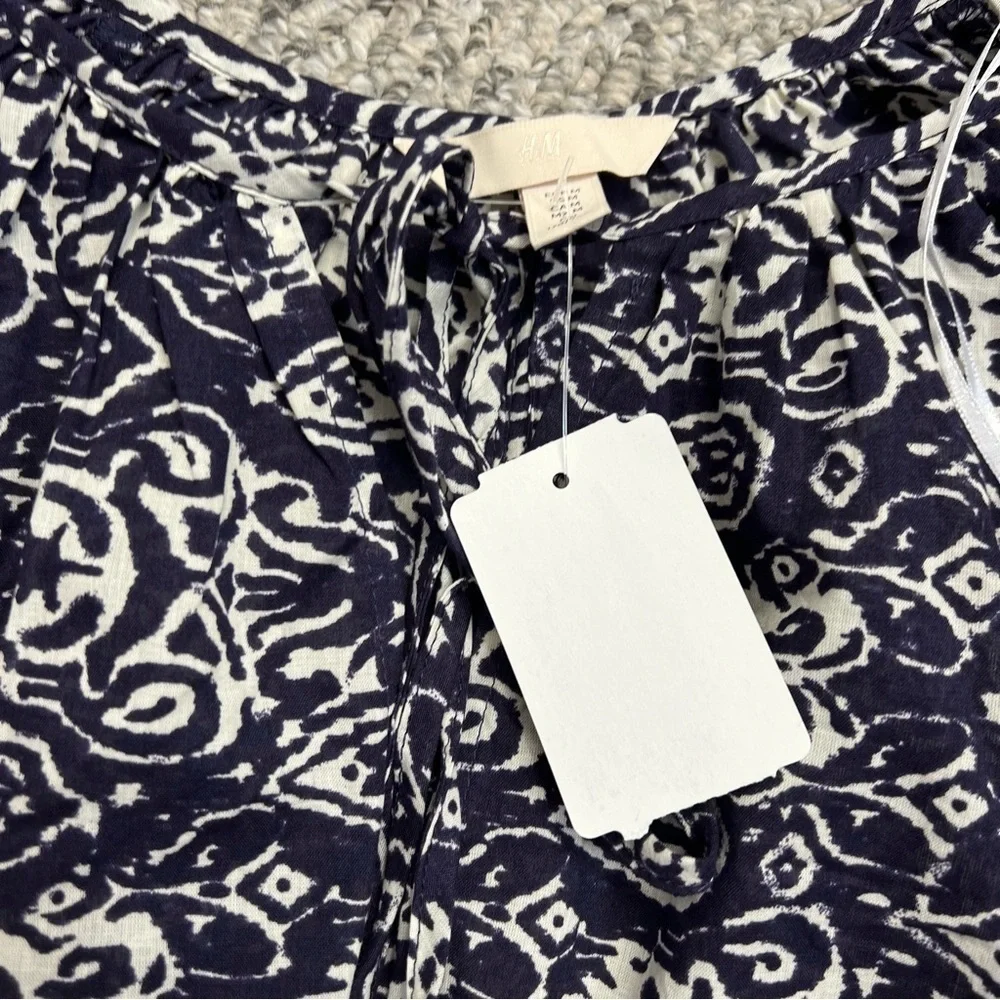 NWT blue white print gauzy cotton balloon sleeve oversized cropped blouse M - Picture 11 of 14